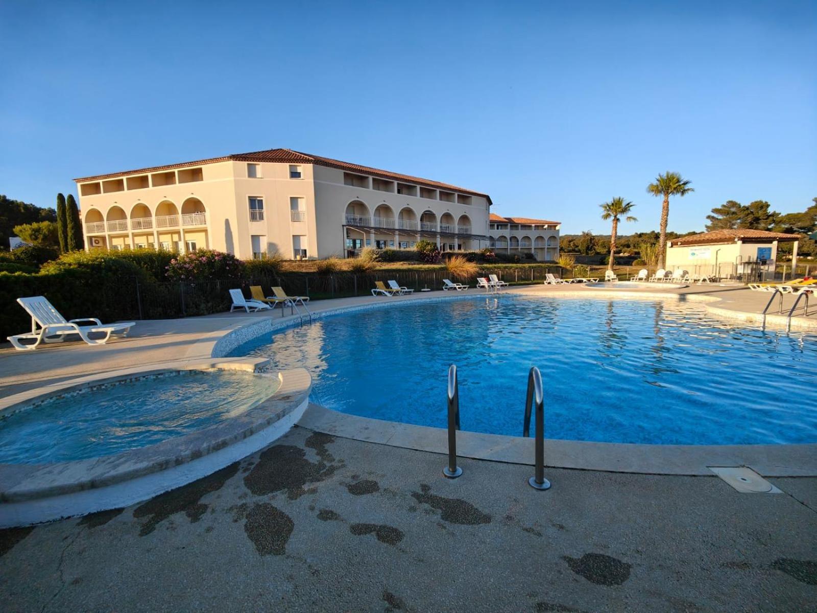 Le Manon Residence Hotel Signes Dış mekan fotoğraf